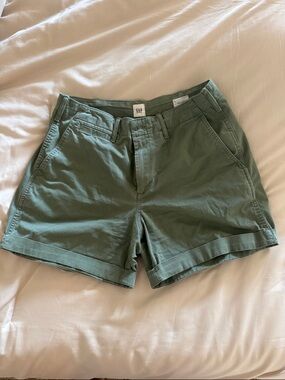 GAP Green Rolled-Hem Casual Shorts